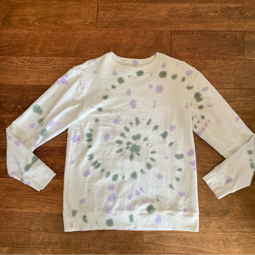 Men’s crewneck sweatshirt